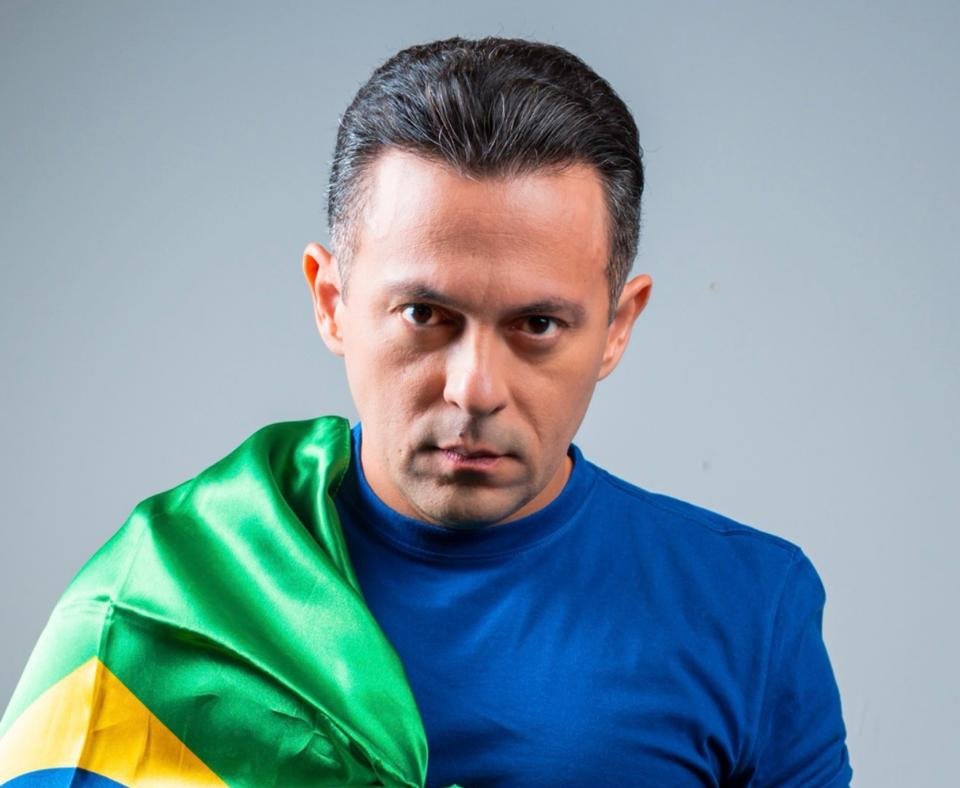 ”Saúde antes do palco”: Fabrício Loiola quer impedir gastos públicos com shows enquanto faltarem medicamentos, exames e cirurgias